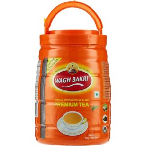 Asiatischer Tee Wagh Bakri im orangefarbenen Becher mit Deckel, asiatischer Lebensmittel Online-Shop.