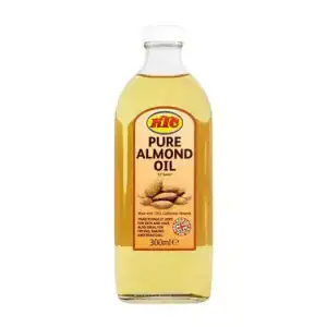Reines Mandelöl in Flasche, asiatischer Lebensmittel Online-Shop.