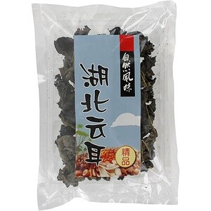 Asiatische Lebensmittel Online-Shop, getrocknete Pilze in Verpackung.