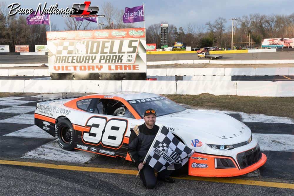 Image of CAMPING PERMIT 2-DAY FOR JUNE 5TH-6TH at Dells Raceway Park. Image Source: https://cdn.myracepass.com/images/v2/1000x765-A9n8qTyZ57rNxIx760335.jpg