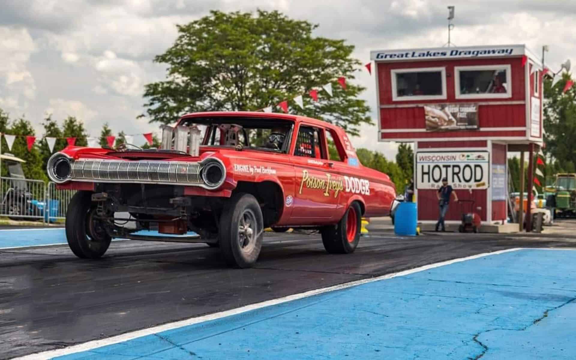 Image of Fun-Racing & Ladies Night at Great Lakes Dragaway. Image Source: https://le-cdn.hibuwebsites.com/d6e07ebe1efe4507b0cb192d9f323f10/dms3rep/multi/opt/great-lakes-dragaway-hero-racer-info-2880w.jpg