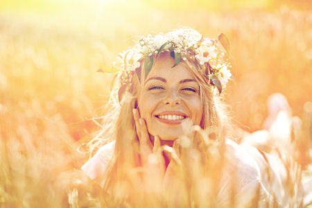 Femme couronne naturel