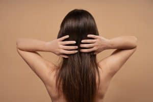 cheveux-gras-tee-tree-shampoing