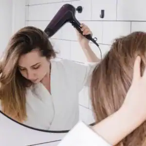 Sèche-cheveux à éviter pour avoir des cheveux en bonne santé