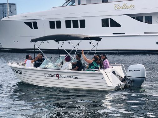 affordable melbourne boat hire