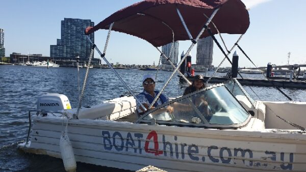 Melbourne boat rental for sightseeing and leisure activities.