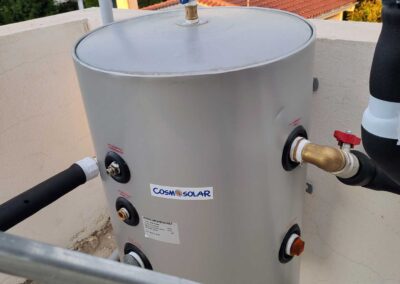Δοχείο Αδράνειας Buffer COSMOSOLAR Σε Ηλιακό Θερμοσίφωνα Τριπλής Ενέργειας Για Σύνδεση Με Αντλία Θερμότητας | ΜΠΟΥΓΙΟΥΚΟΣ | ΠΑΤΡΑ