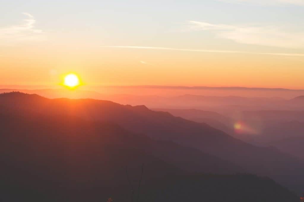 Incorporating Dream Journals Into Morning Routines
