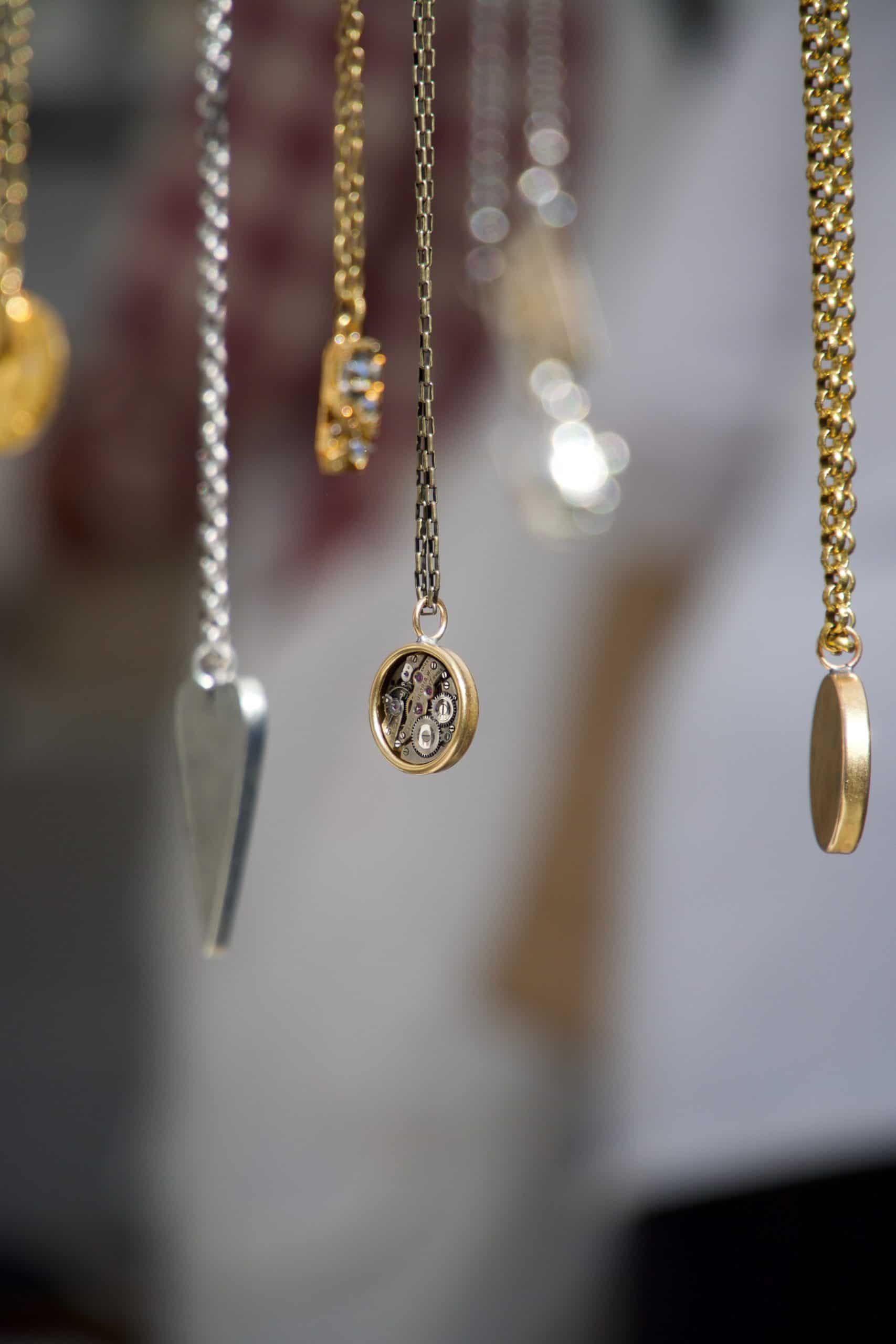 spiritual-meaning-of-losing-jewelry