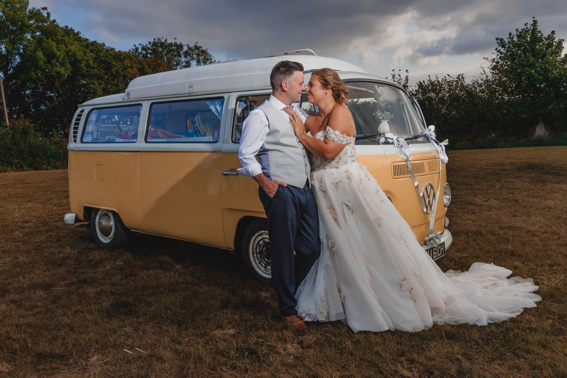 Dunwell Farm Wedding Photographer | Eyecandy Photography 3 Dunwell Farm wedding Dartmoor views