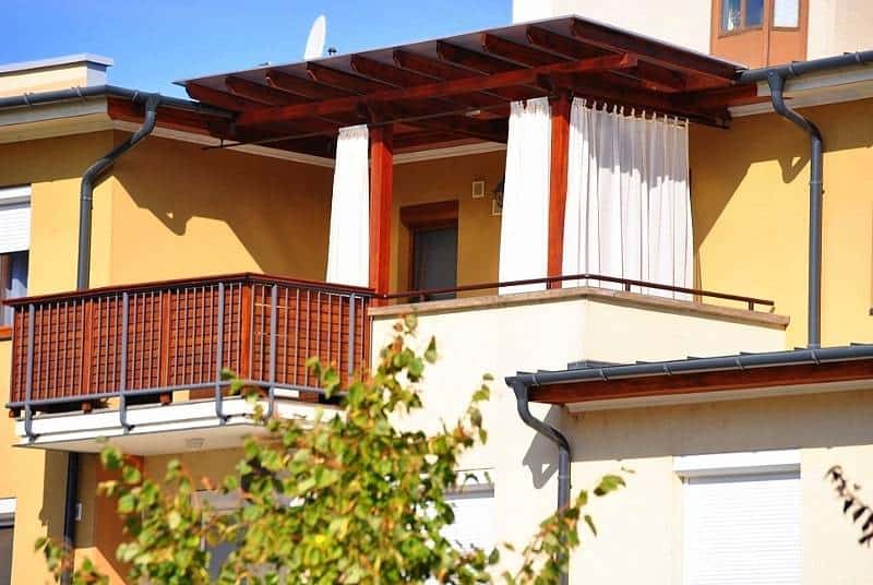 Kültéri függöny, terasz függöny, kerti függöny, pergola függöny – nincs lehetetlen!