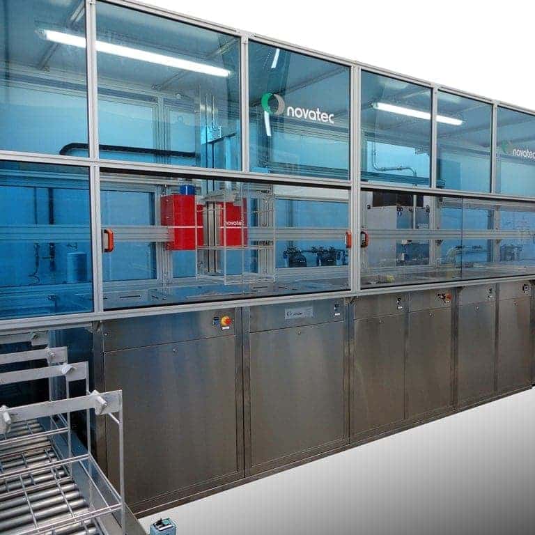 The modular ultrasonic cleaning system achieves maximum cleaning results in up to 15 chambers