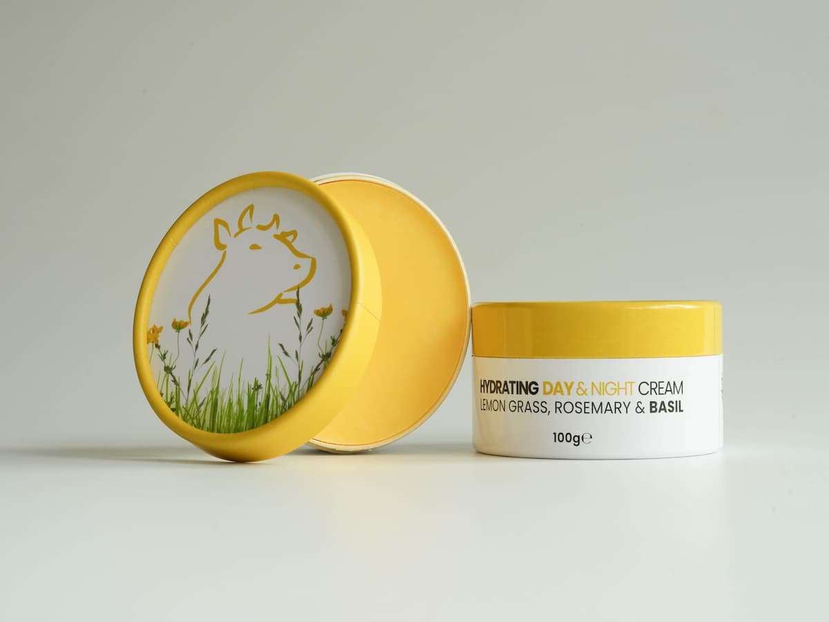 100g Lemon Grass Rosemary and Basil Tallow and Rosehip Skin Balm.