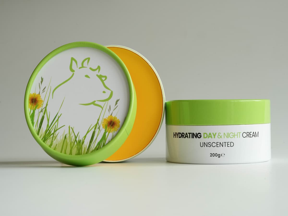 Hydrating tallow skincare cream with organic ingredients and eco-friendly packaging.