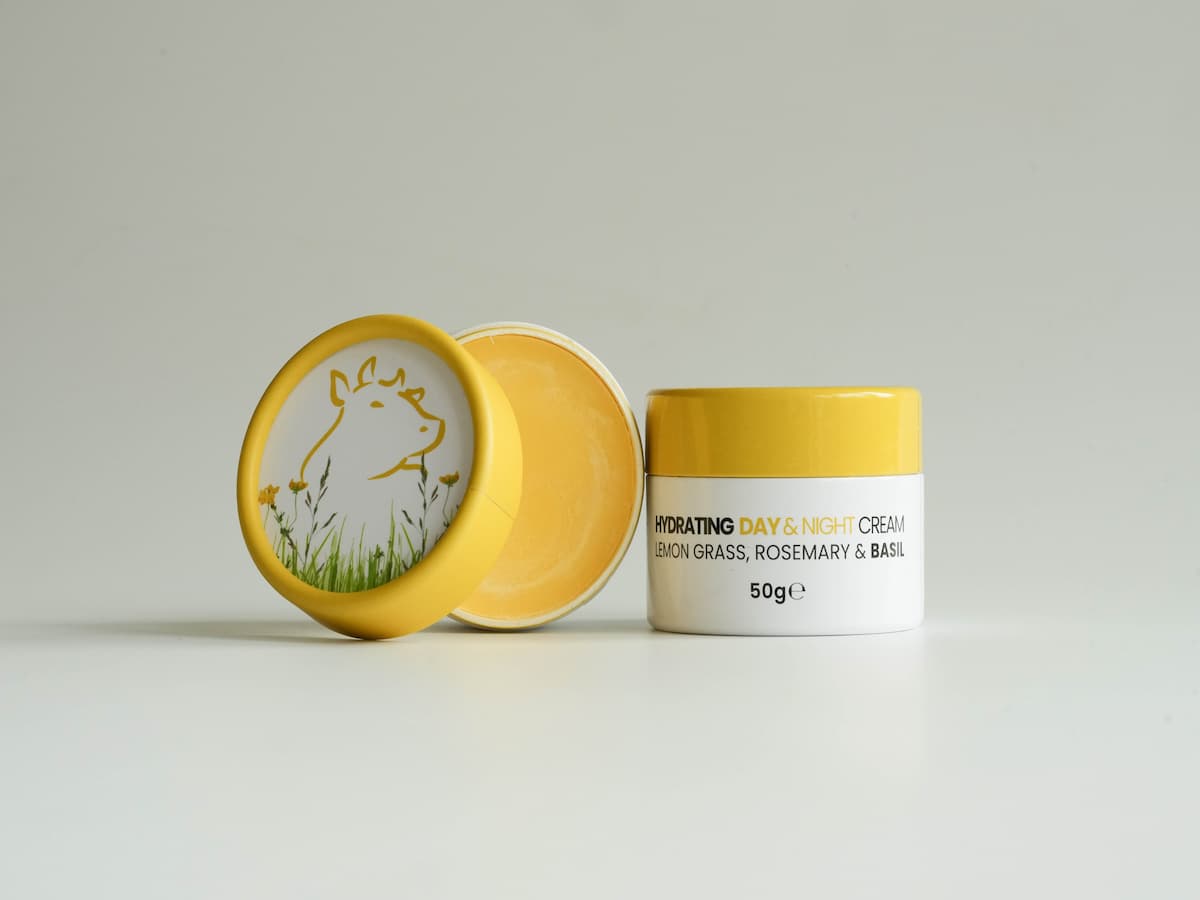 Hydrating 50 Lemon Grass Rosemary and Basil Tallow and Rosehip Skincream.