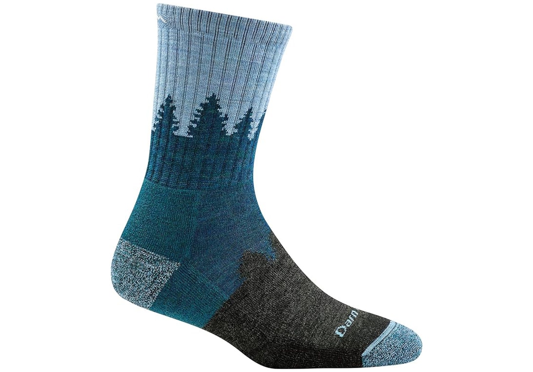 44 Camping Stocking Stuffer Ideas for Outdoor lovers 44 Camping Stocking Stuffer Ideas for Outdoor lovers socks camping gift