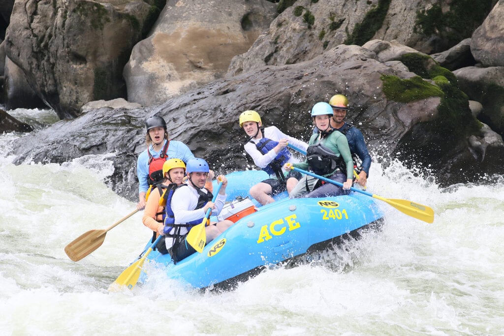 New River Gorge Whitewater Rafting With Ace Adventure Family enjoying New River Gorge whitewater rafting adventure in West Virginia