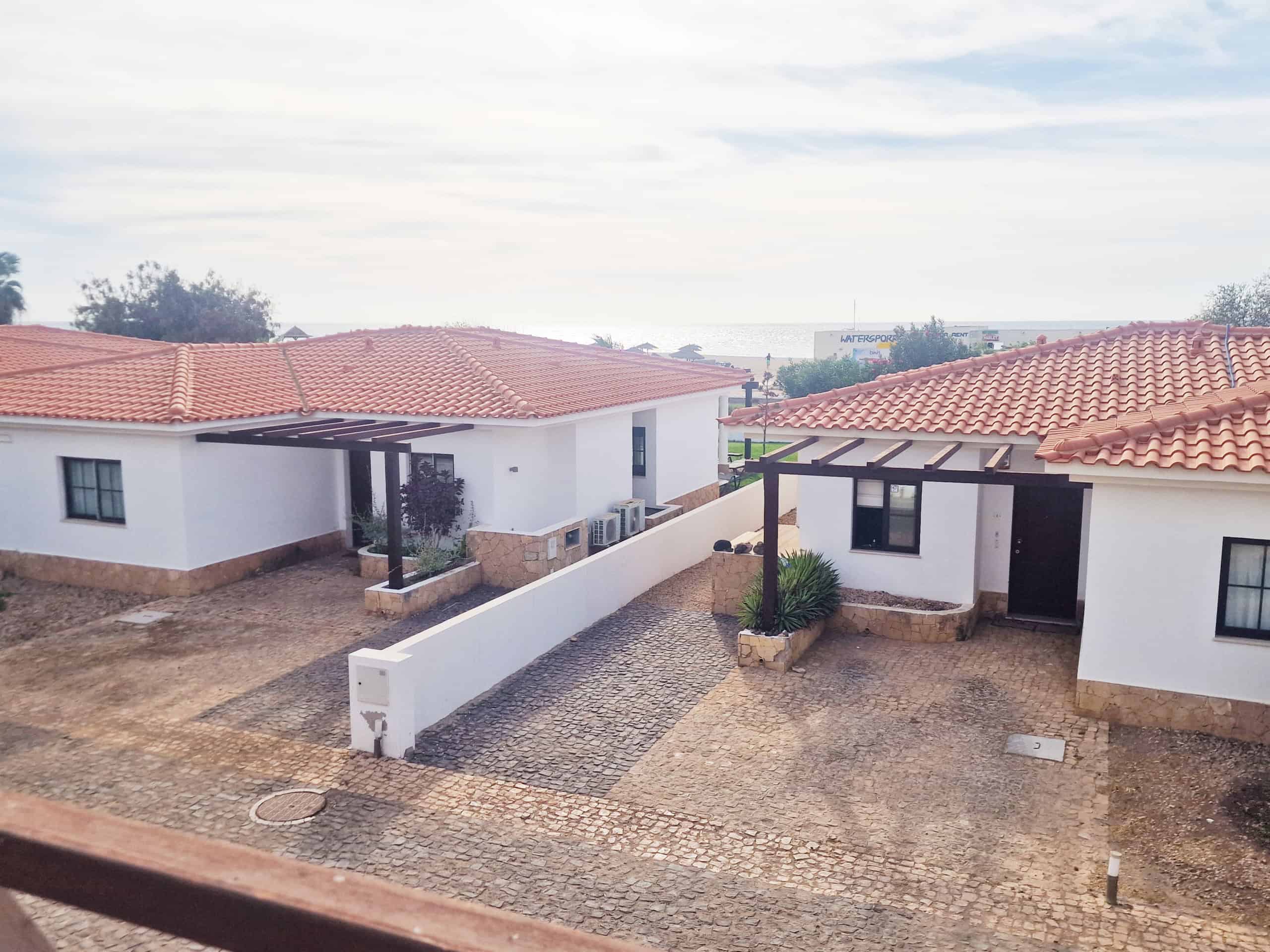 Front Balcony Ocean View. Detached Corner Plot 3 Bedroom Villa: Melia Tortuga, Sal, Cabo Verde. casa Verde Homes LDA