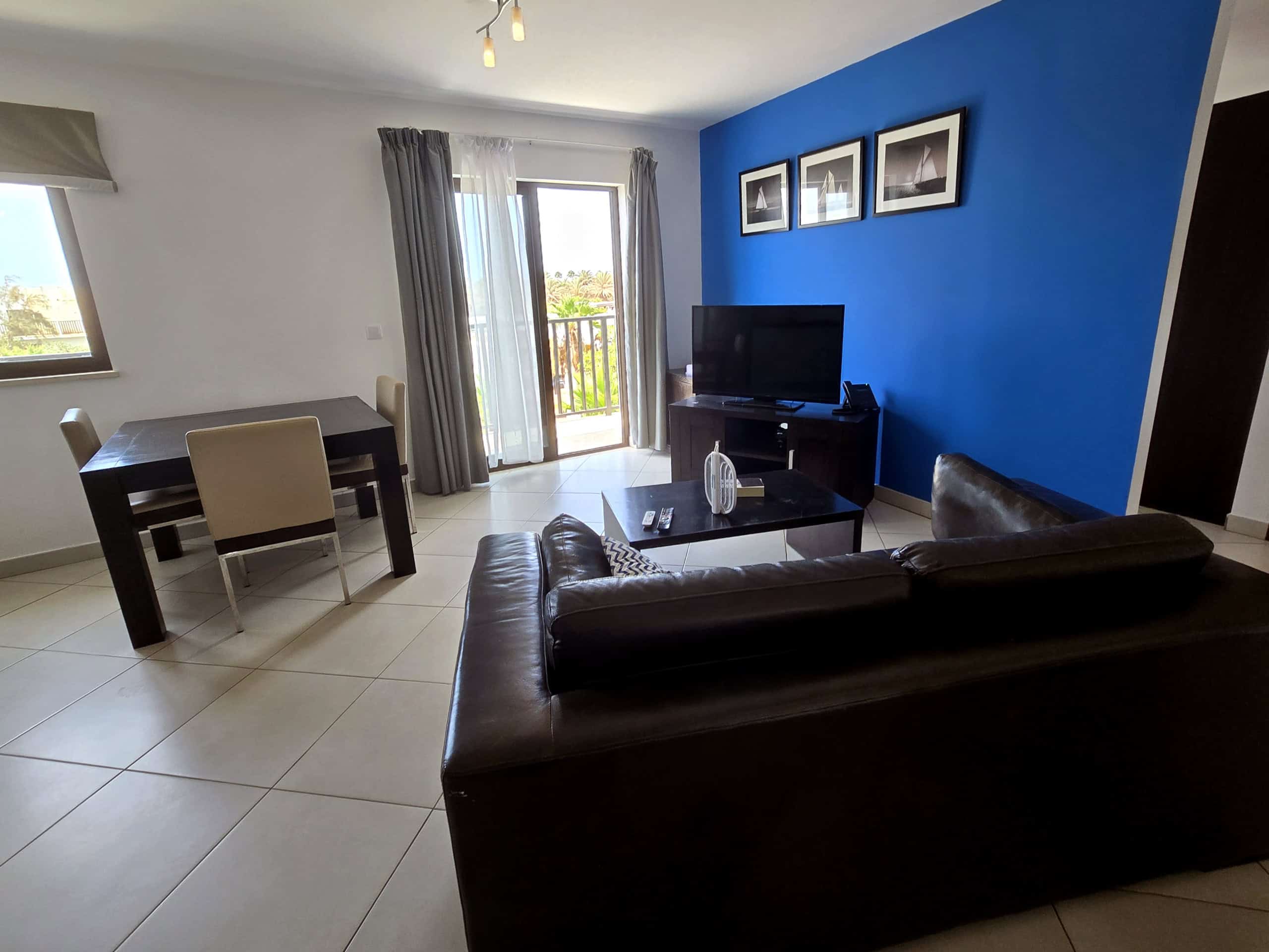 Livingroom: 1 Bed Penthouse Apartment for Sale