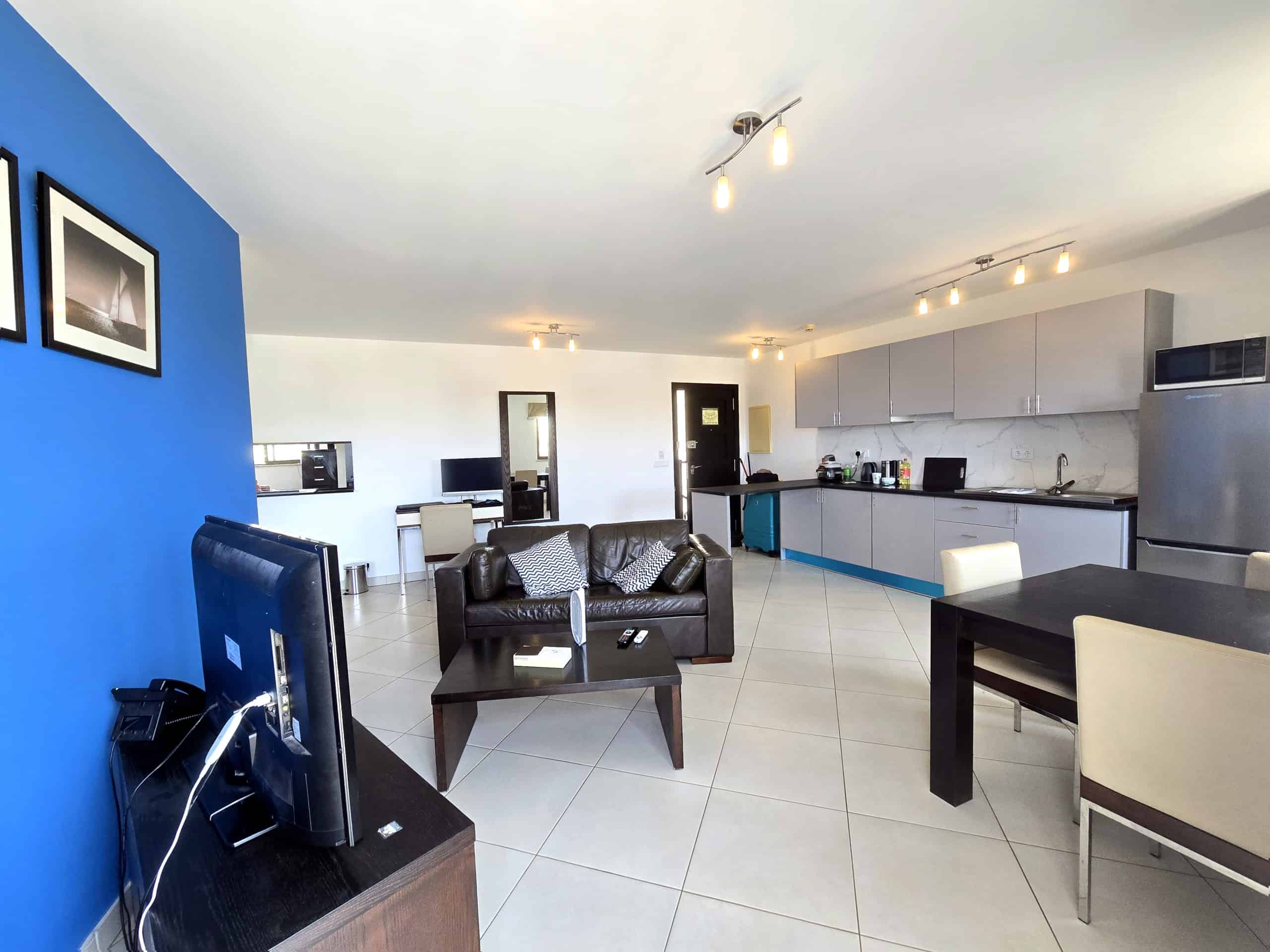 Livingroom: 1 Bed Penthouse Apartment for Sale