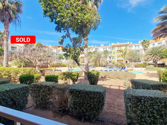 Poolside Vila Verde 1-Bed Apartment for Sale 