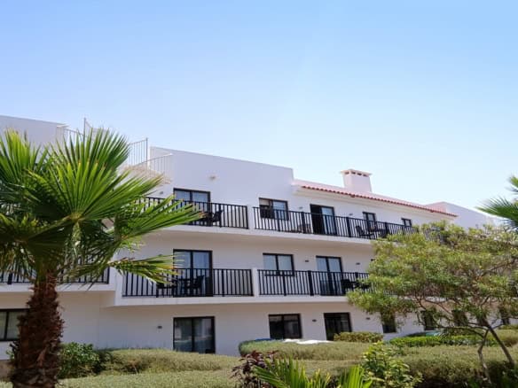 Building: 1 Bed Penthouse Apartment for Sale