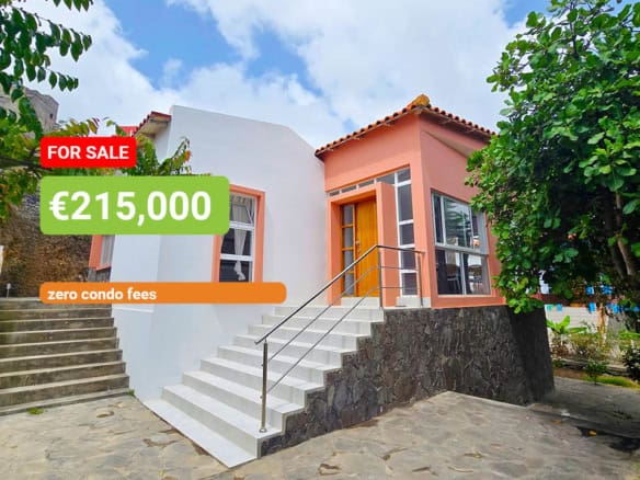 Luxury Mountainside 2 Bed Villa: Ocean Views 