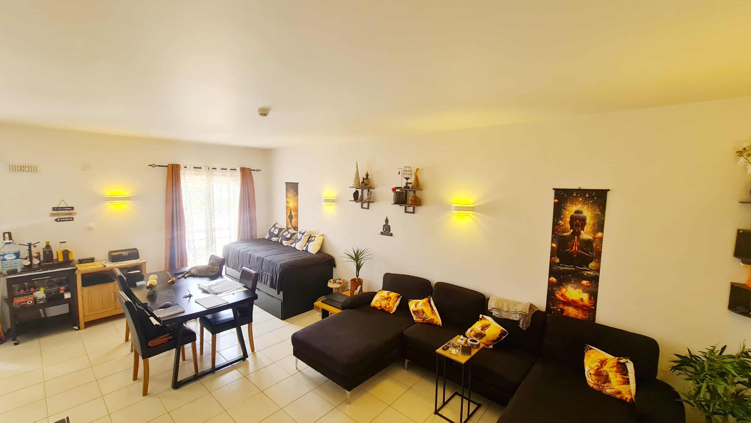 Living / Dining Room - Superb 1-Bed Apartment for Sale – Pool View, Vila Verde