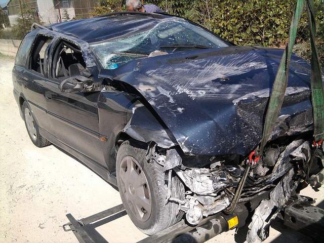 front car damage after rollover