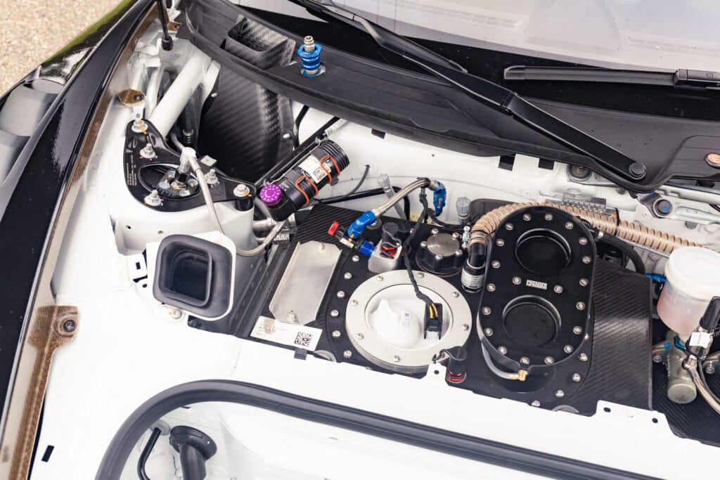 High-performance engine of the 2025 GT4 Clubsport RS by Kellymoss.