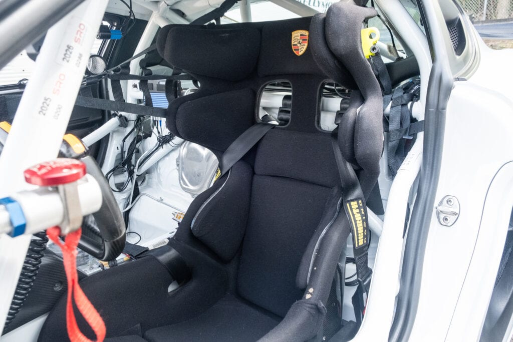 Racing seat inside the 2023 GT4 Clubsport RS by Kellymoss.