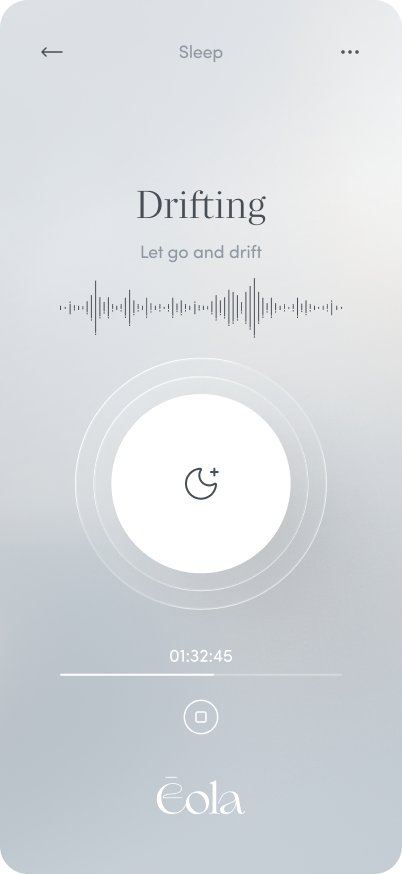 Mobile app screen showing a sleep tracking interface with a drifting theme, a circular control, and a waveform display.