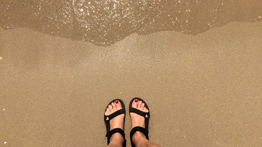 Paleokastritsa op Corfu, met teva's bij het water