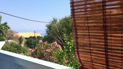 Milos Studio's in Agios Nikitas, Lefkas - balkon uitzicht