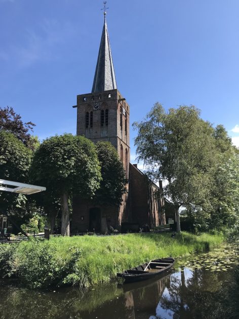 Wandelen Oppad Kromme Rade kerk 2
