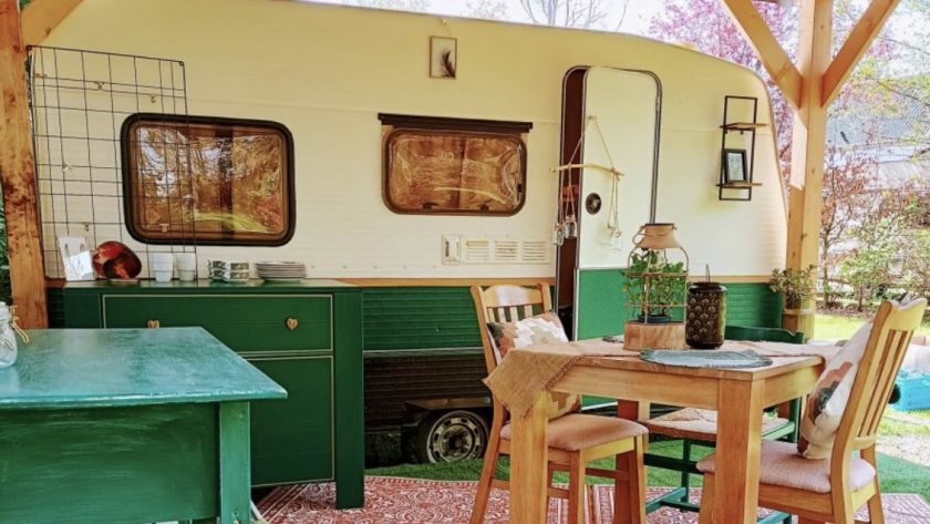 Camping Kleintje Zandpol Drenthe caravan