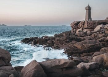 mooiste plekken in Bretagne, cote du granit rose, Ploumanac’h, Frankrijk banner