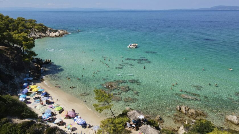Mooiste stranden van Chalkidiki - Kavourotripes Beach, Halkidiki Griekenland