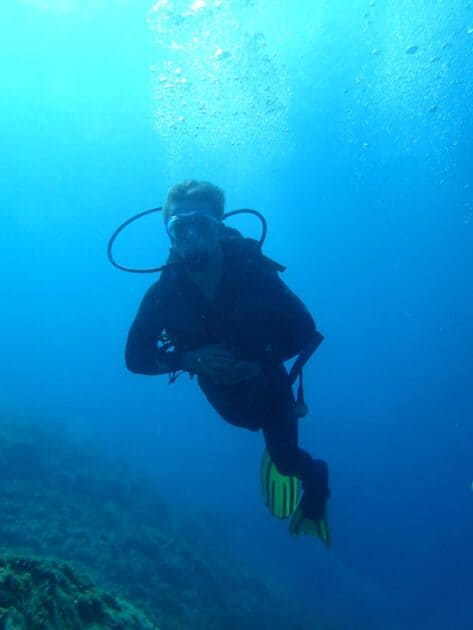 Wat te doen in Nikiti Chalkidiki duiken en snorkelen Boy