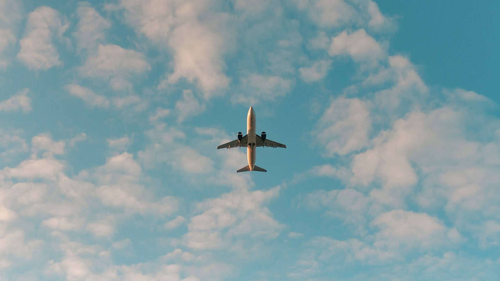 Vliegtuig airplane sky
