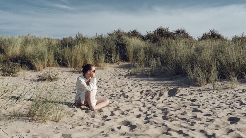 Ondergoed voor op reis - vrouw strand