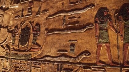 Hieroglyfen in de tombe van Set I in de Vallei der Koningen in Luxor Egypt