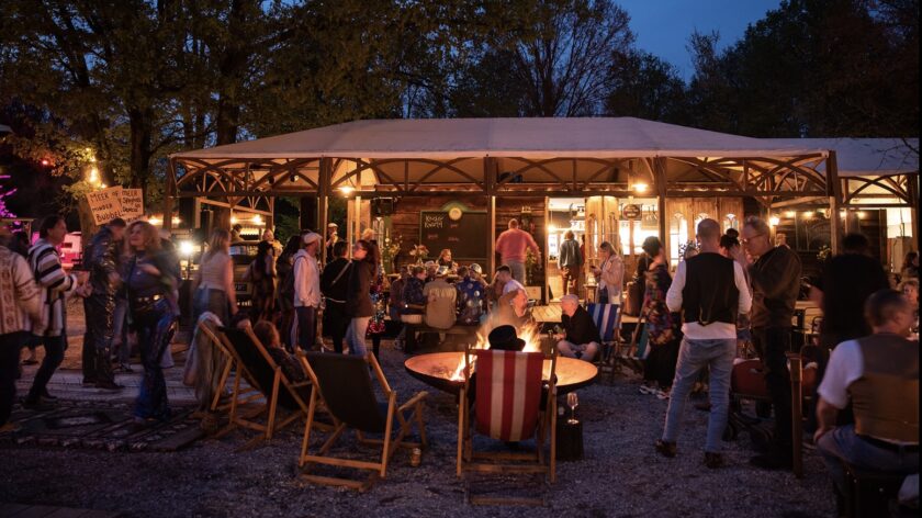Kampeerterrein de Lievelinge avond entertainment