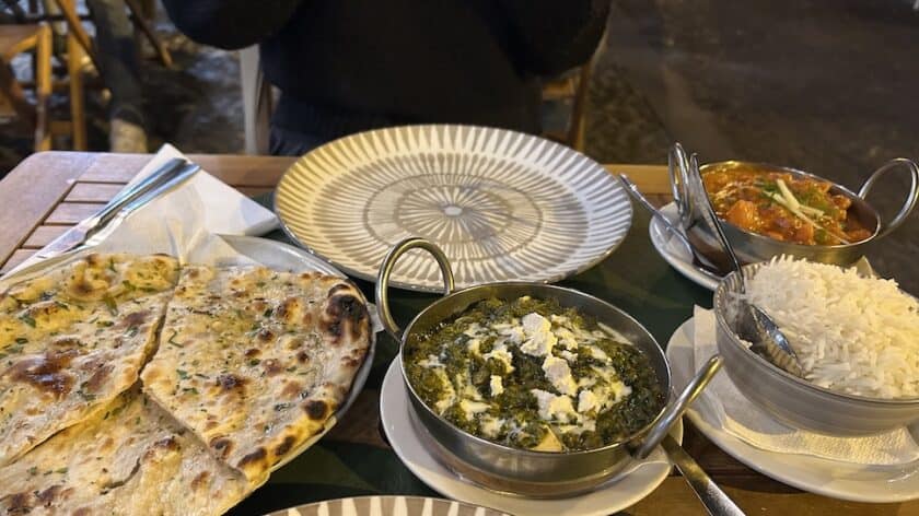 Restaurants in Funchal, Basmati Indian and Nepalese food, naan en palak paneer