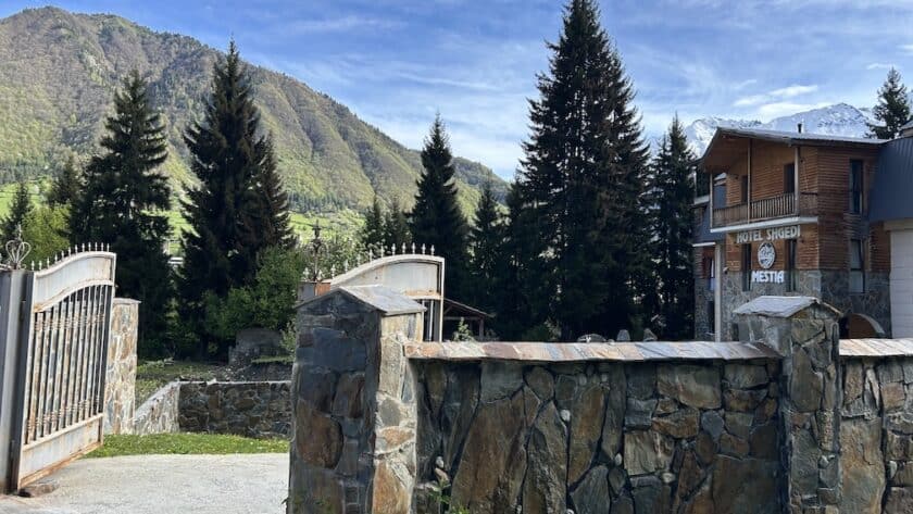 Overnachten in Georgië, Hotel Shgedi Mestia in Svaneti