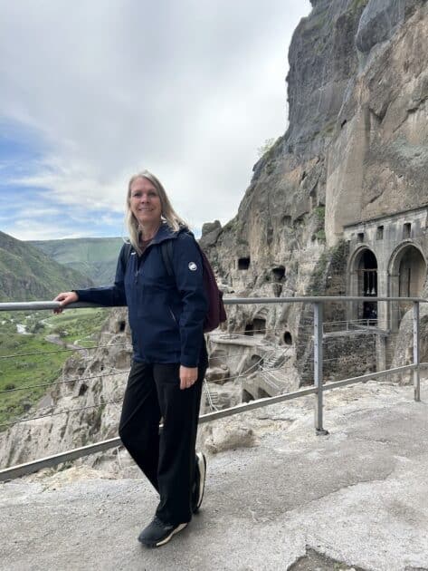 Rondreis Georgië, grottenstad Vardzia, Irene