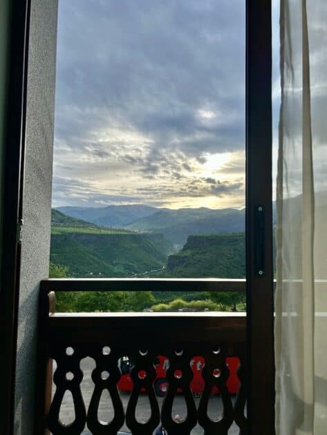 Armenië, Haghpat, Qefilyan Hotel, uitzicht kamer