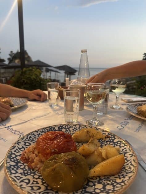 Parga restaurants, Golfo Beach, gemista
