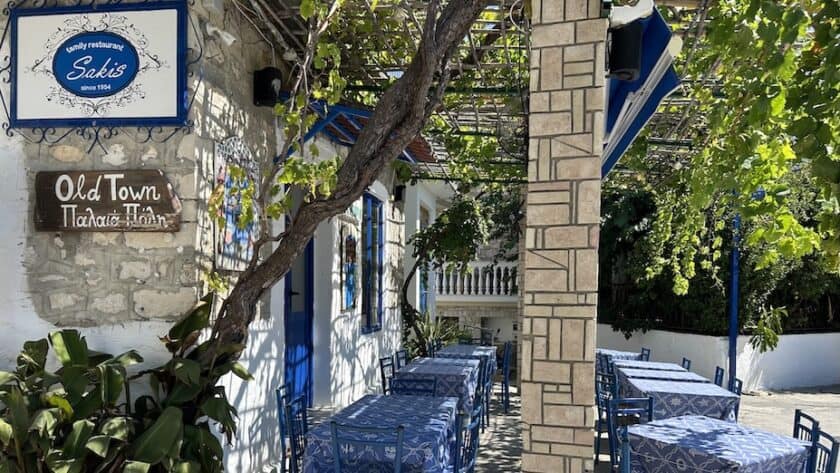 Parga restaurants, Sakis bordje