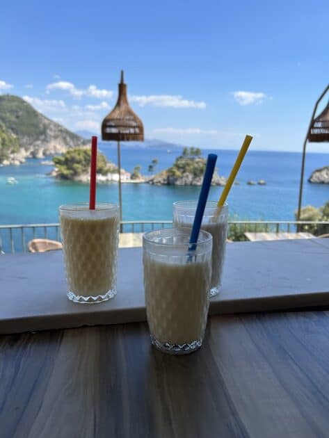 Parga restaurants, smoothies bij Kastro